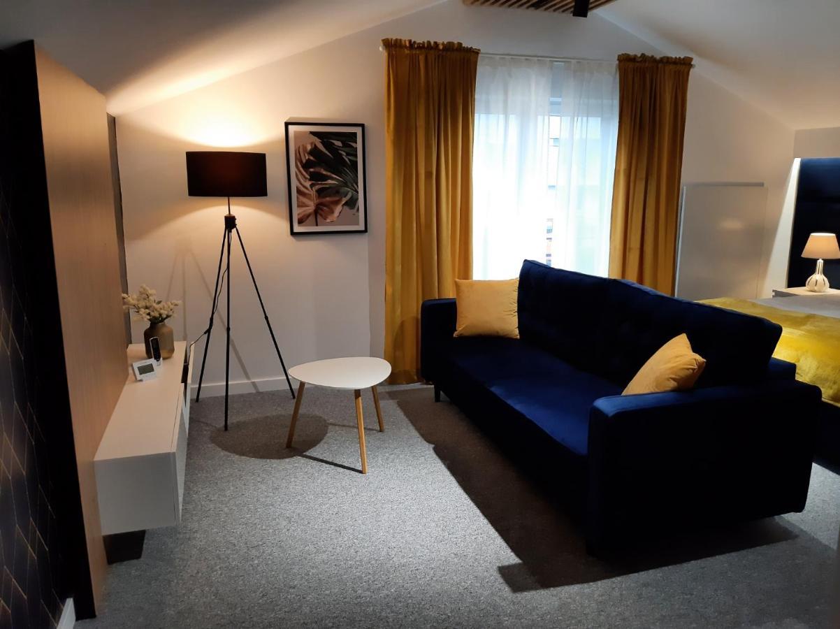 Apartament Willa Pod Sosnami Zator Przeciszow Eksteriør billede